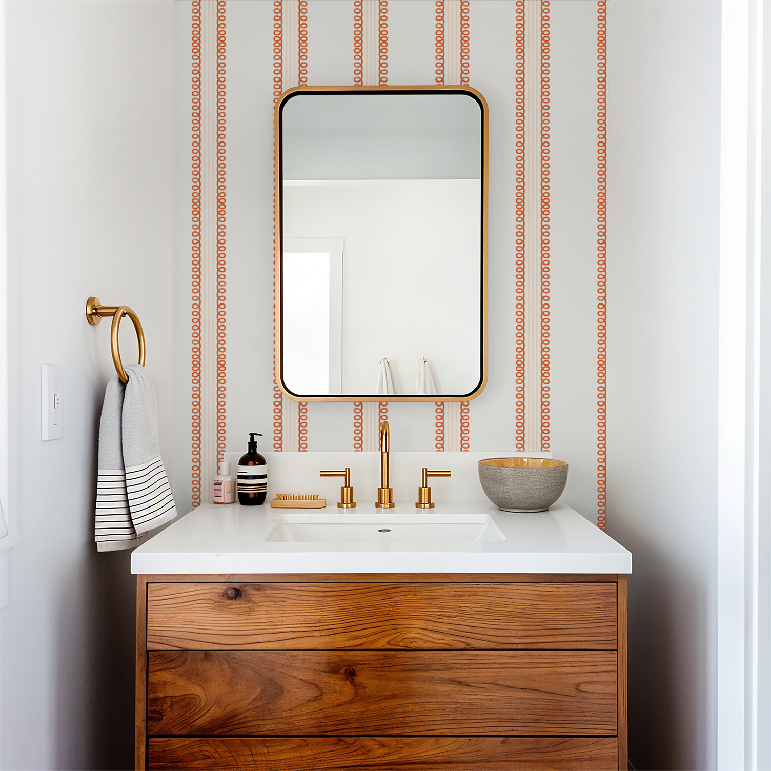 Veda (Red and Pink) Wallpaper