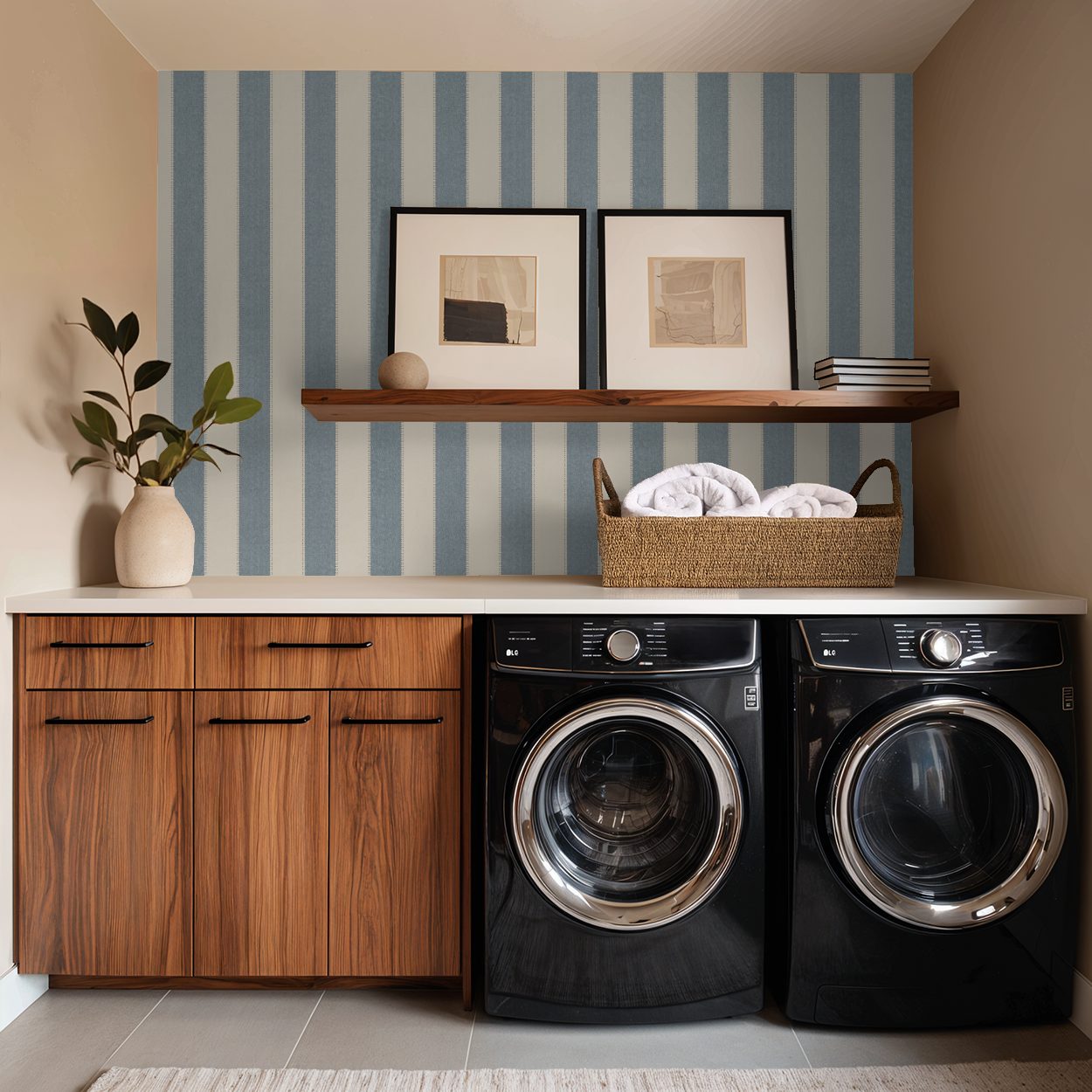 Amy (Blue) Wallpaper