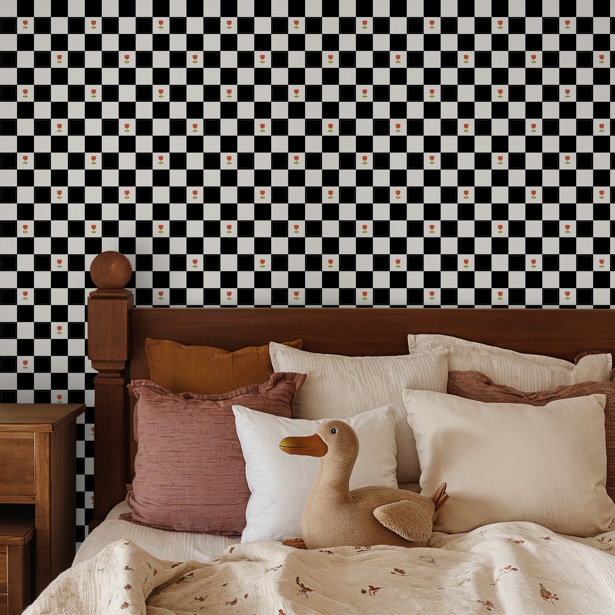 Brenton's Checkered Tulip (Black) Wallpaper