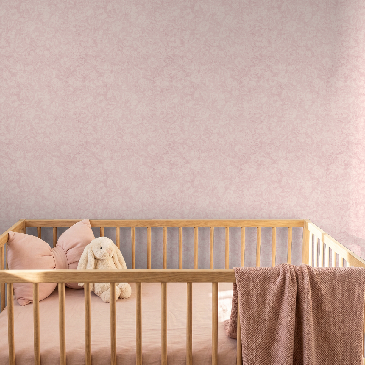 Charlotte's Chantilly Wallpaper